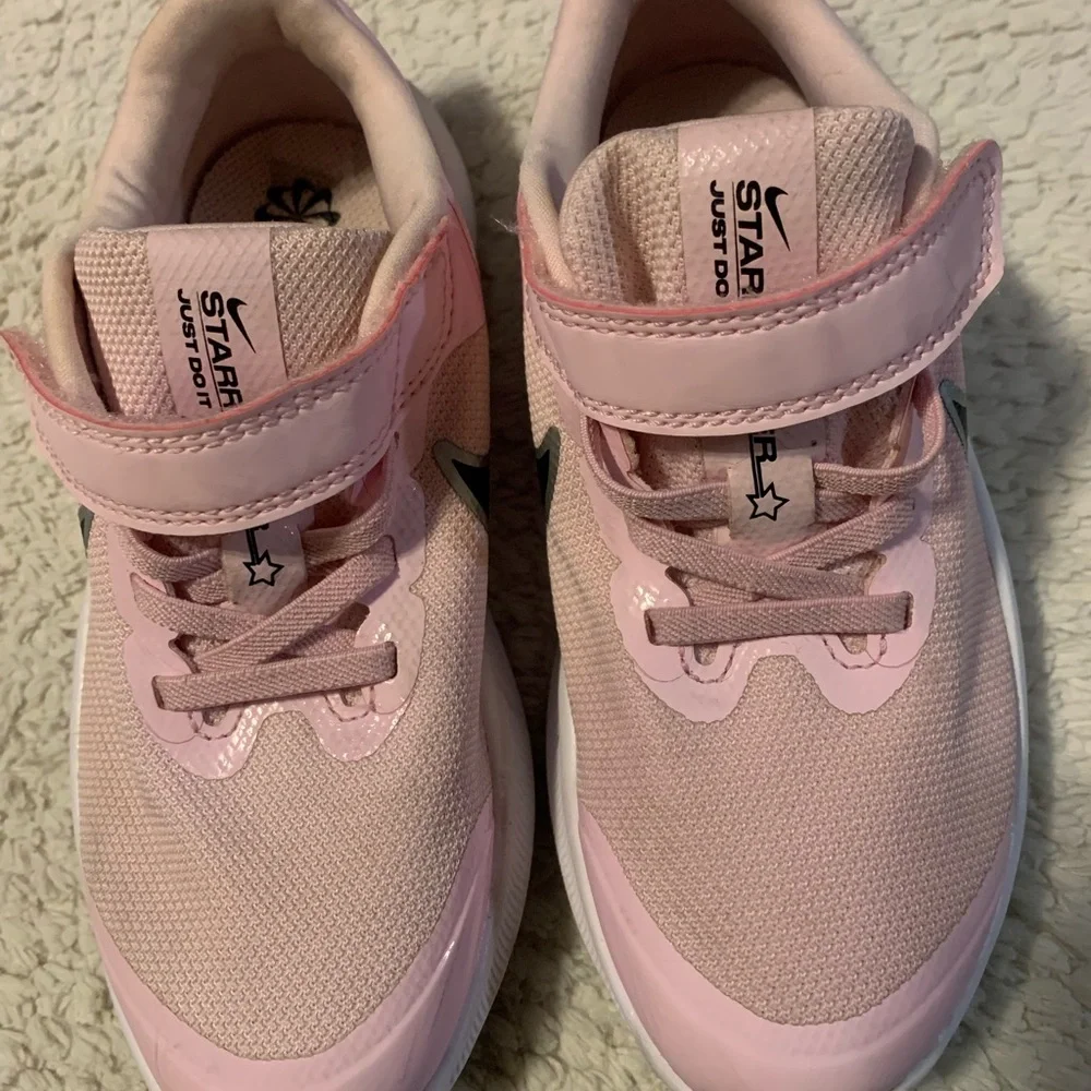 Nike Kids Star Runner Light Pink Sneakers - Picture 1 of 7